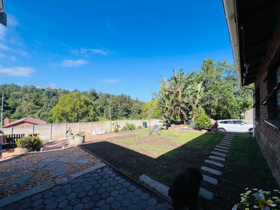 4 Bedroom Property for Sale in Twee Rivieren Western Cape